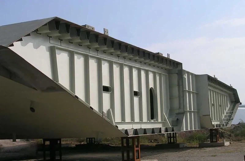 Steel box girder Steel box girder